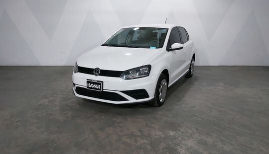 Volkswagen • Polo