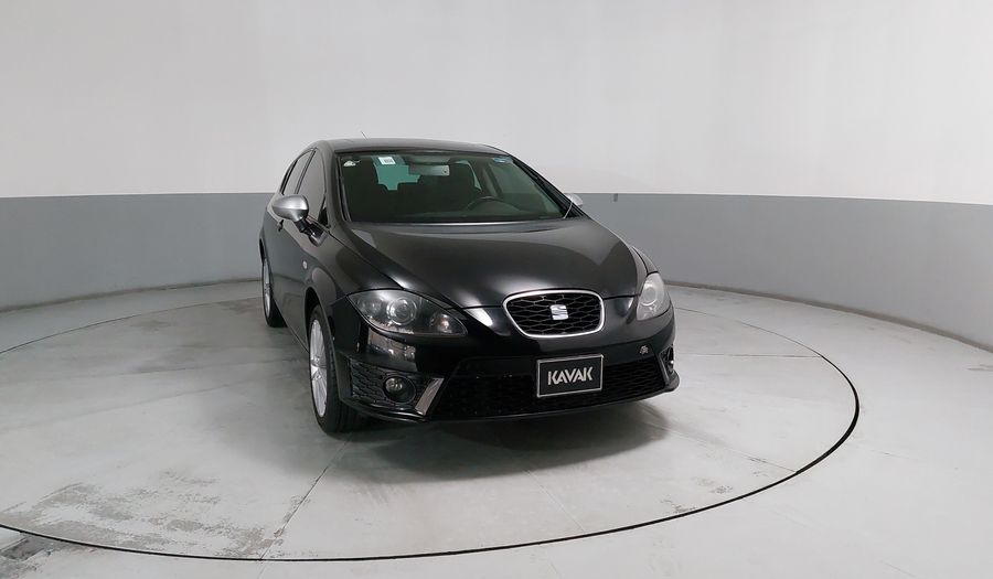 Seat Leon 1.8 TSI FR MT Hatchback 2013