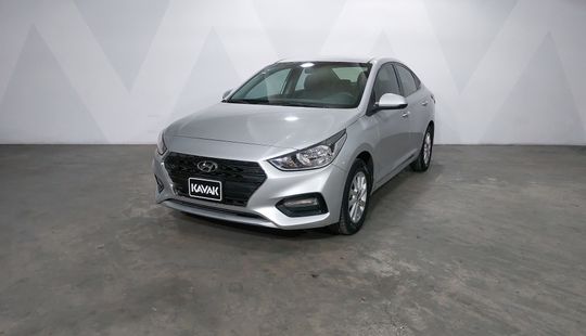 Hyundai • Accent