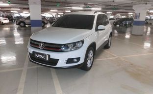 Volkswagen • Tiguan