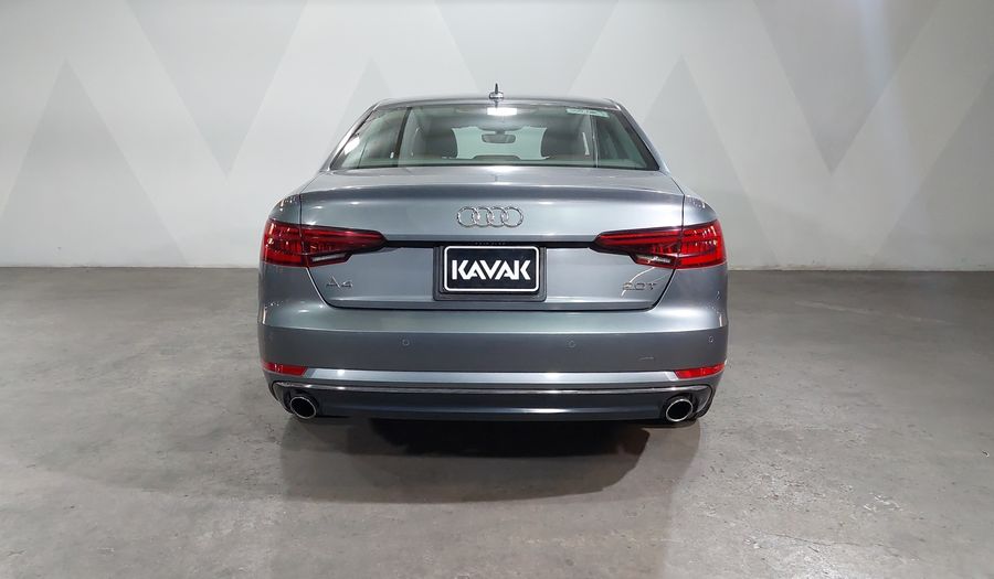 Audi A4 2.0 SELECT DCT Sedan 2018