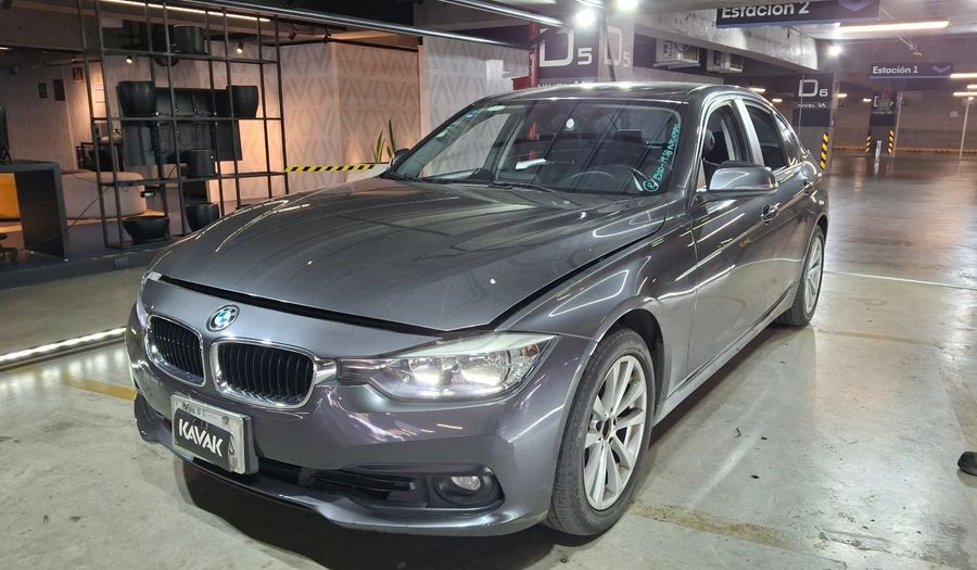 Bmw Serie 3 2.0 320IA Sedan 2016