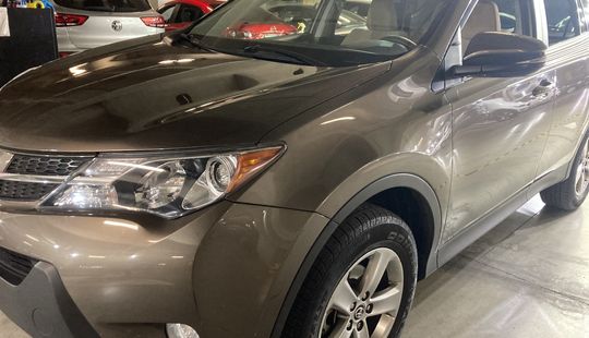 Toyota • RAV4