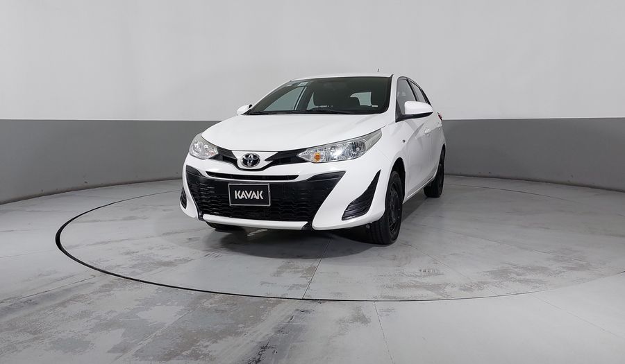 Toyota Yaris 1.5 CORE AUTO Hatchback 2019