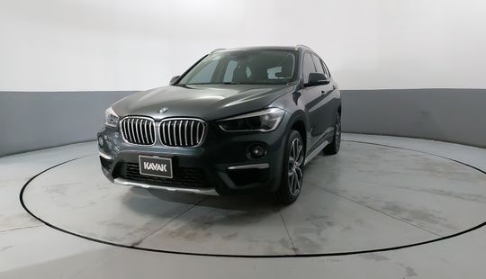 Bmw • X1