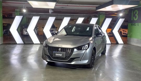 Peugeot • 208