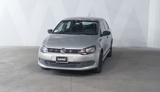 Volkswagen • Vento