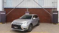 Mitsubishi Outlander 2.4 GLS 4WD AT Suv 2015