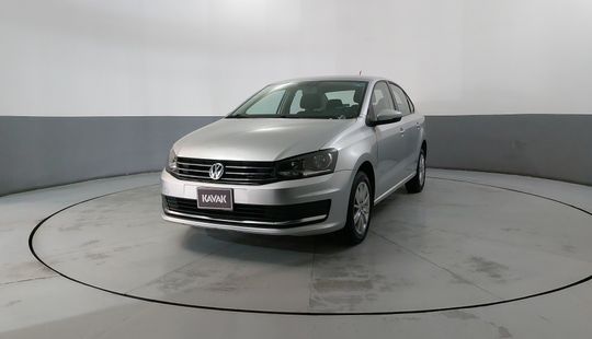 Volkswagen • Vento