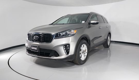 Kia • Sorento