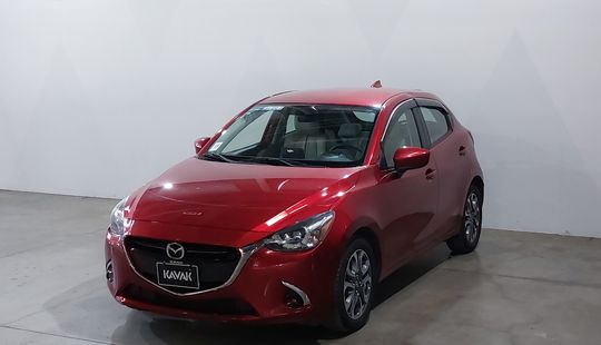 Mazda • Mazda 2