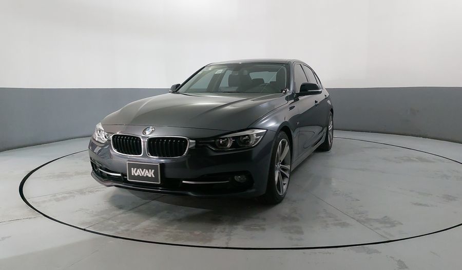 Bmw Serie 3 2.0 330IA SPORT LINE Sedan 2016