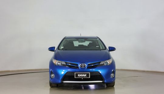 Toyota • Auris