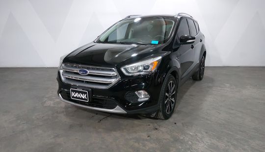 Ford • Escape