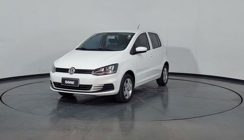 Volkswagen Fox 1.6 COMFORTLINE MT Hatchback 2017