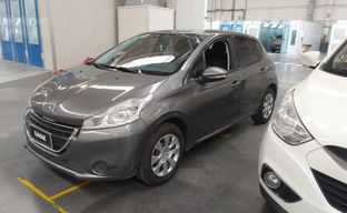 Peugeot • 208