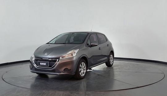 Peugeot • 208