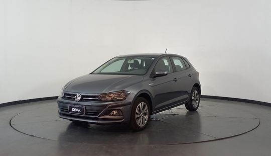 Volkswagen • Polo