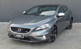 Volvo • V40