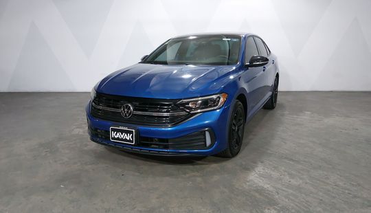 Volkswagen • Jetta