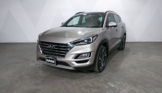 Hyundai • Tucson