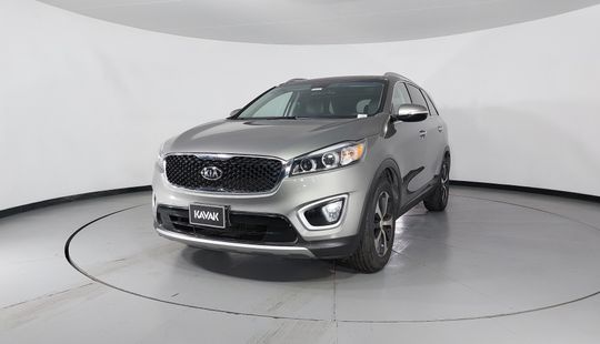 Kia • Sorento