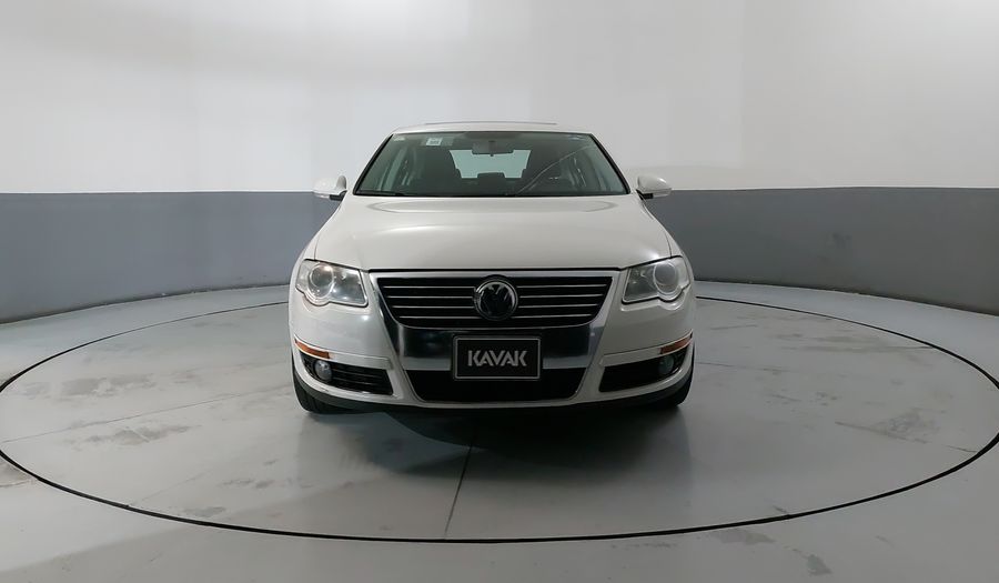 Volkswagen Passat 2.0 CC TURBO FSI DSG Sedan 2010