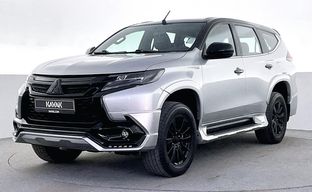 Mitsubishi • Montero Sport