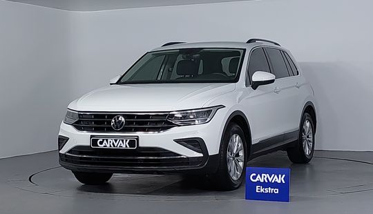 Volkswagen • Tiguan