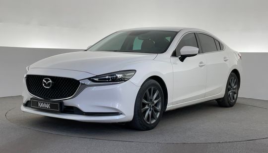 Mazda • Mazda 6