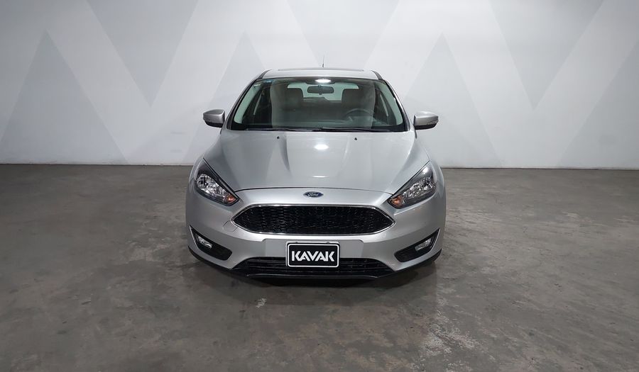 Ford Focus 2.0 SE AT Hatchback 2016