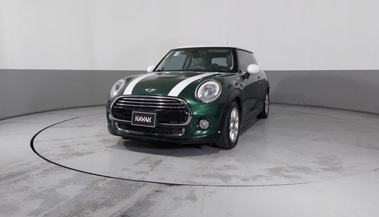 Mini • Cooper