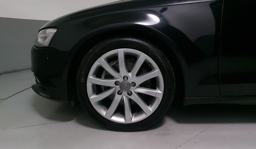 Audi A4 1.8 TFSI SPORT LMT EDITION MULTITRONIC Sedan 2015