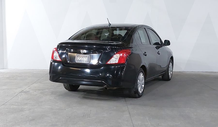 Nissan Versa 1.6 DRIVE Sedan 2017