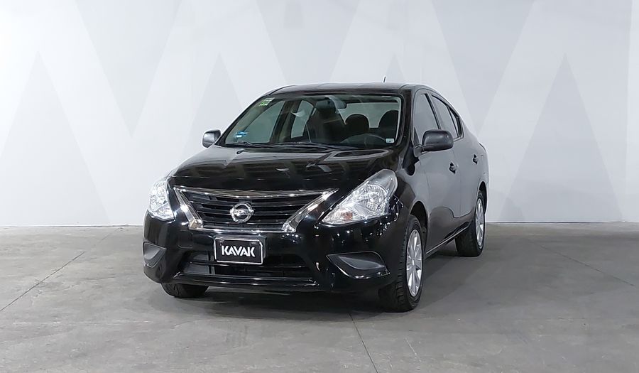 Nissan Versa 1.6 DRIVE Sedan 2017