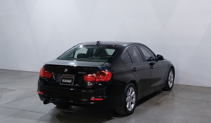 Bmw Serie 3 2.0 320IA Sedan 2014