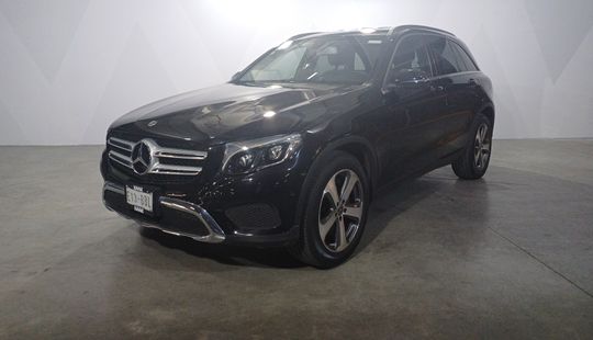 Mercedes Benz • Clase GLC