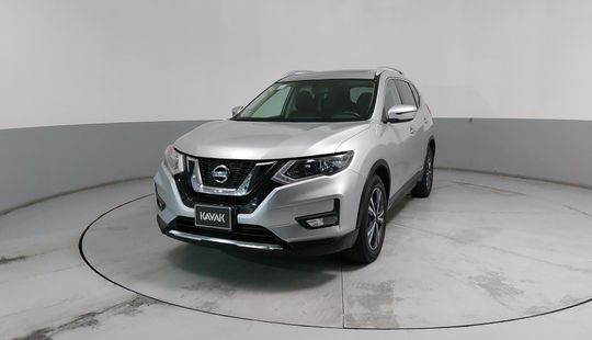 Nissan • X-Trail