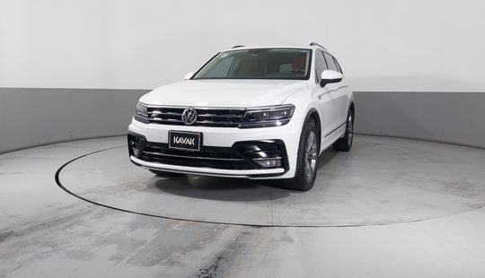 Volkswagen • Tiguan