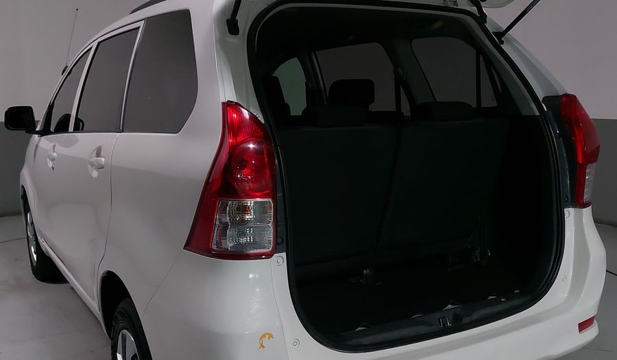 Toyota Avanza 1.5 PREMIUM AT Minivan 2014