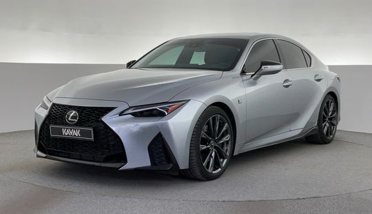 LEXUS • IS350