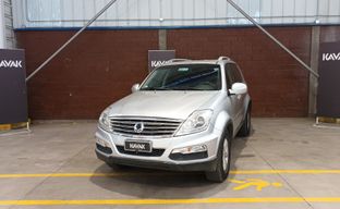 Ssangyong • Rexton