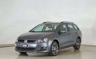 Volkswagen • Golf