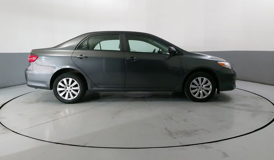 Toyota Corolla 1.8 LE AT Sedan 2012