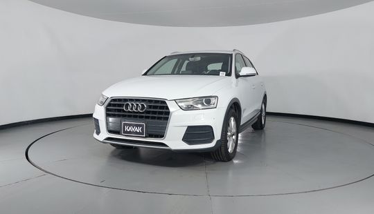 Audi • Q3