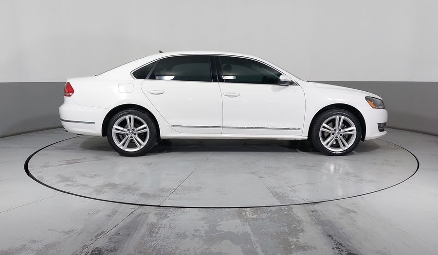 Volkswagen Passat 3.6 V6 TIPTRONIC Sedan 2015