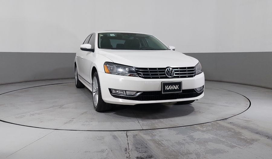 Volkswagen Passat 3.6 V6 TIPTRONIC Sedan 2015