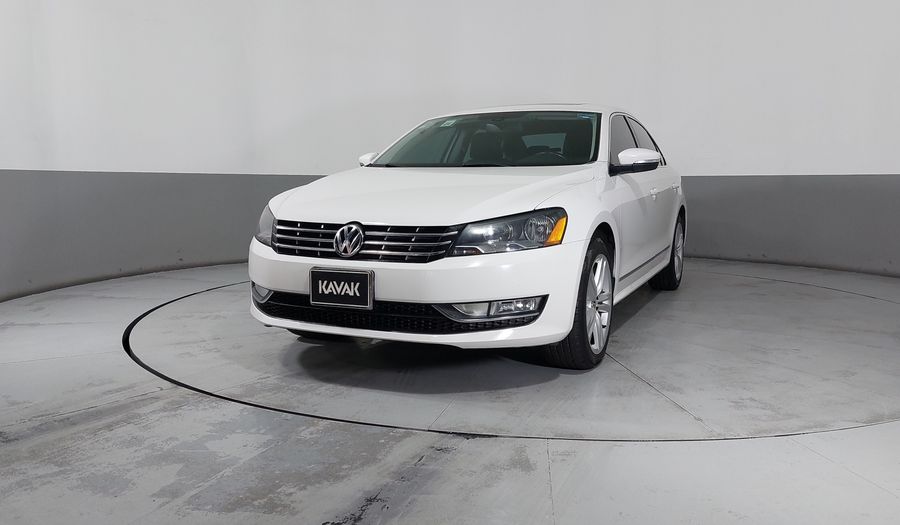 Volkswagen Passat 3.6 V6 TIPTRONIC Sedan 2015