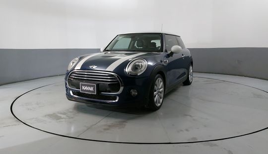 Mini • Cooper