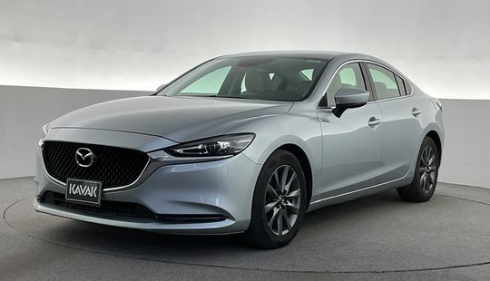 Mazda • Mazda 6